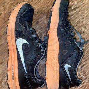 Women’s Nike shoes